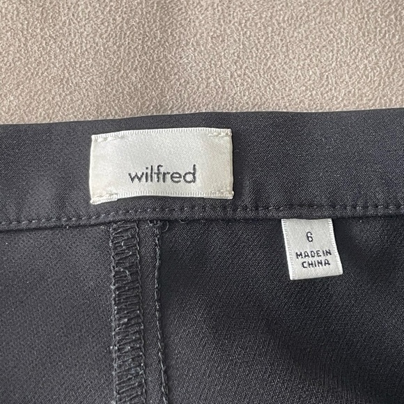 Aritzia Wilfred Laure Slim Pants Women’s Size 6 High Rise Zip Pockets Skinny Leg - Picture 7 of 11